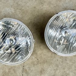 Headlight Left And Right Pair  2007-2018 Jeep Wrangler JK