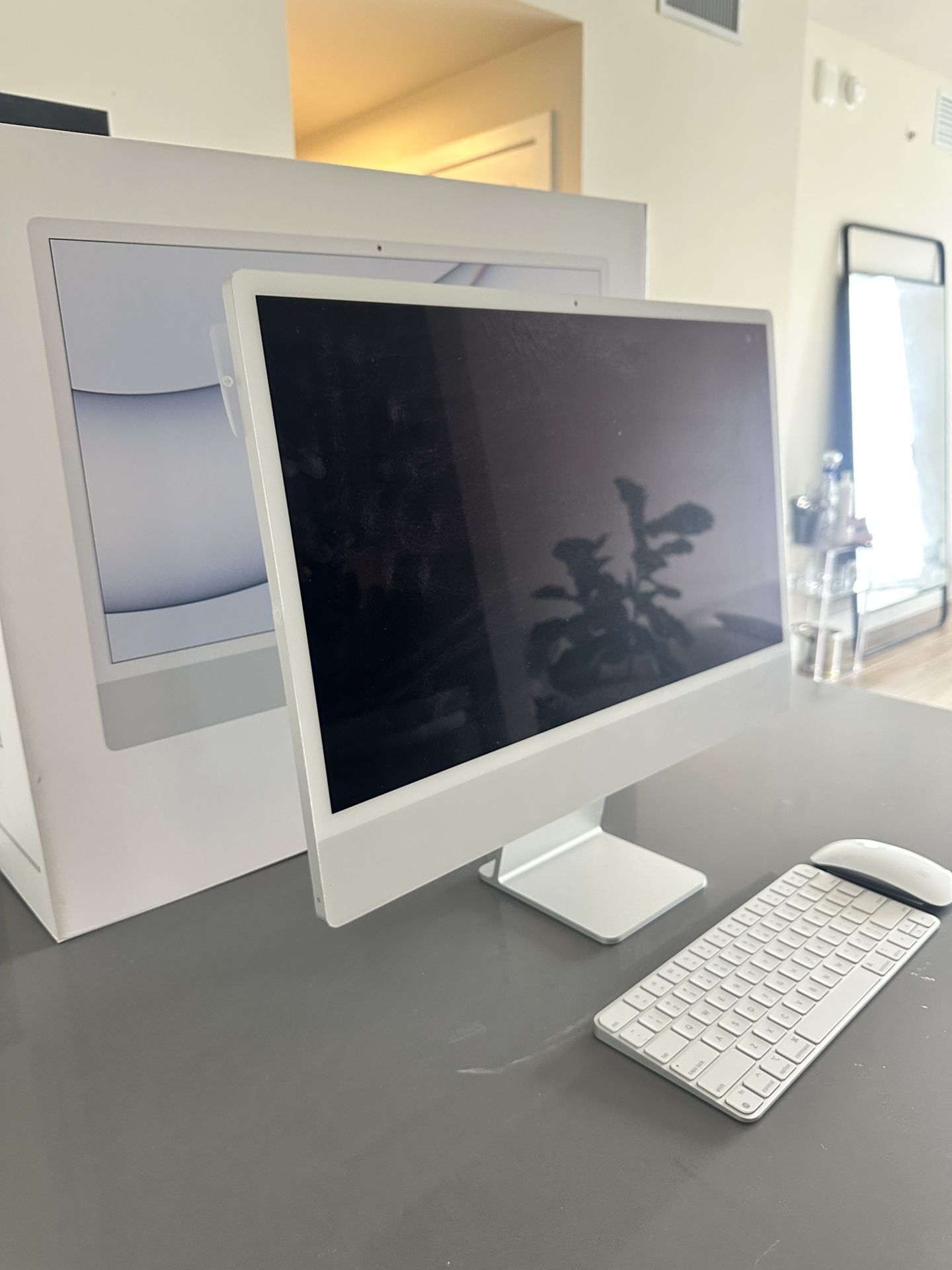 IMac 24”