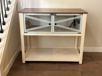 Aquarium stand table