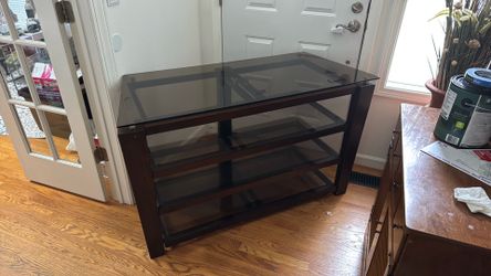 TV Stand -wood / metal frame