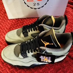 Jordan 4 Undefeated 