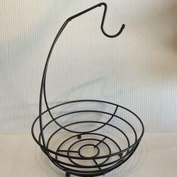Fruit Basket With Banana Hook. 