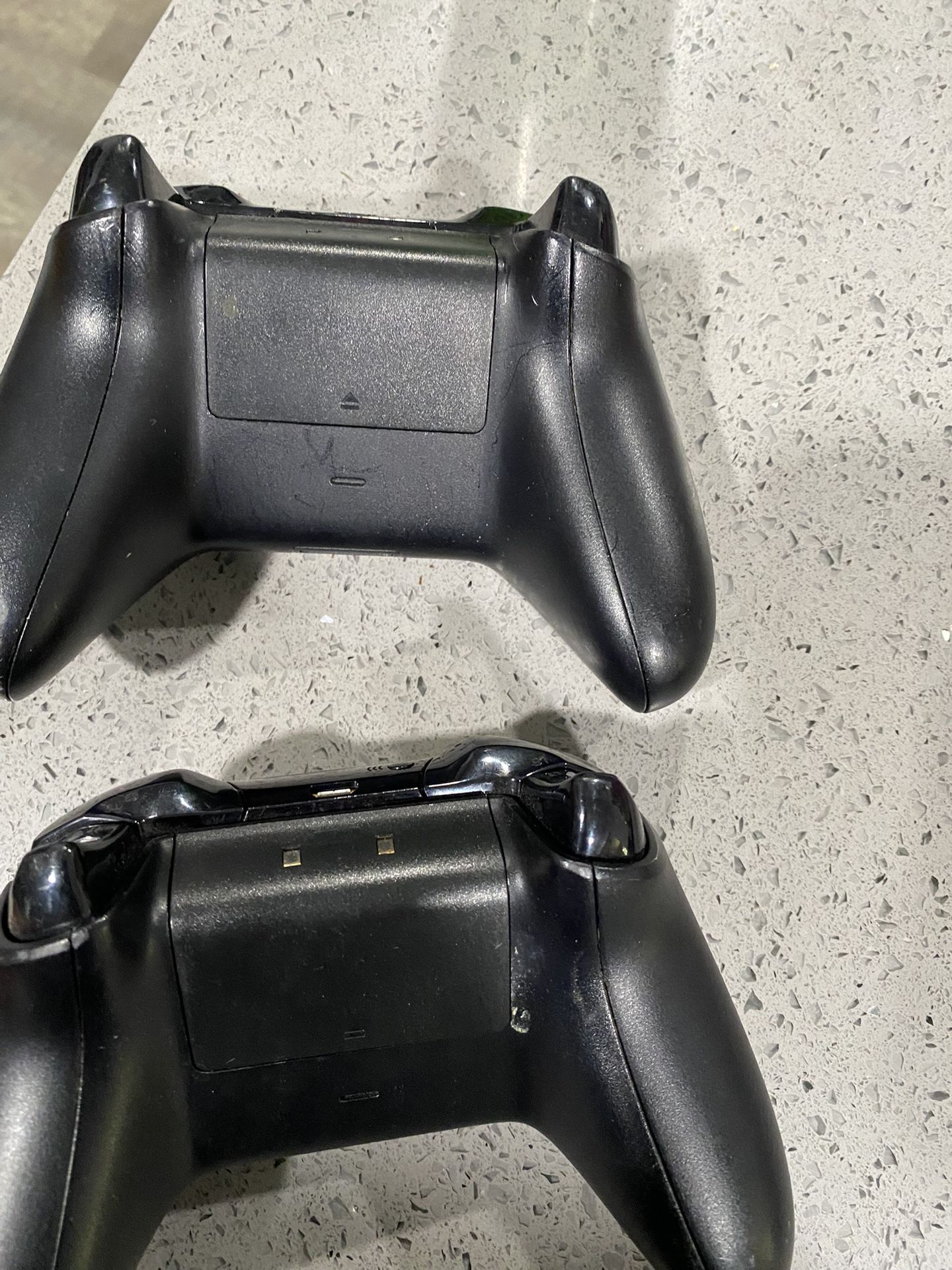 Xbox One Controllers! for Sale in Bakersfield, CA OfferUp