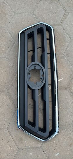 Toyota grill