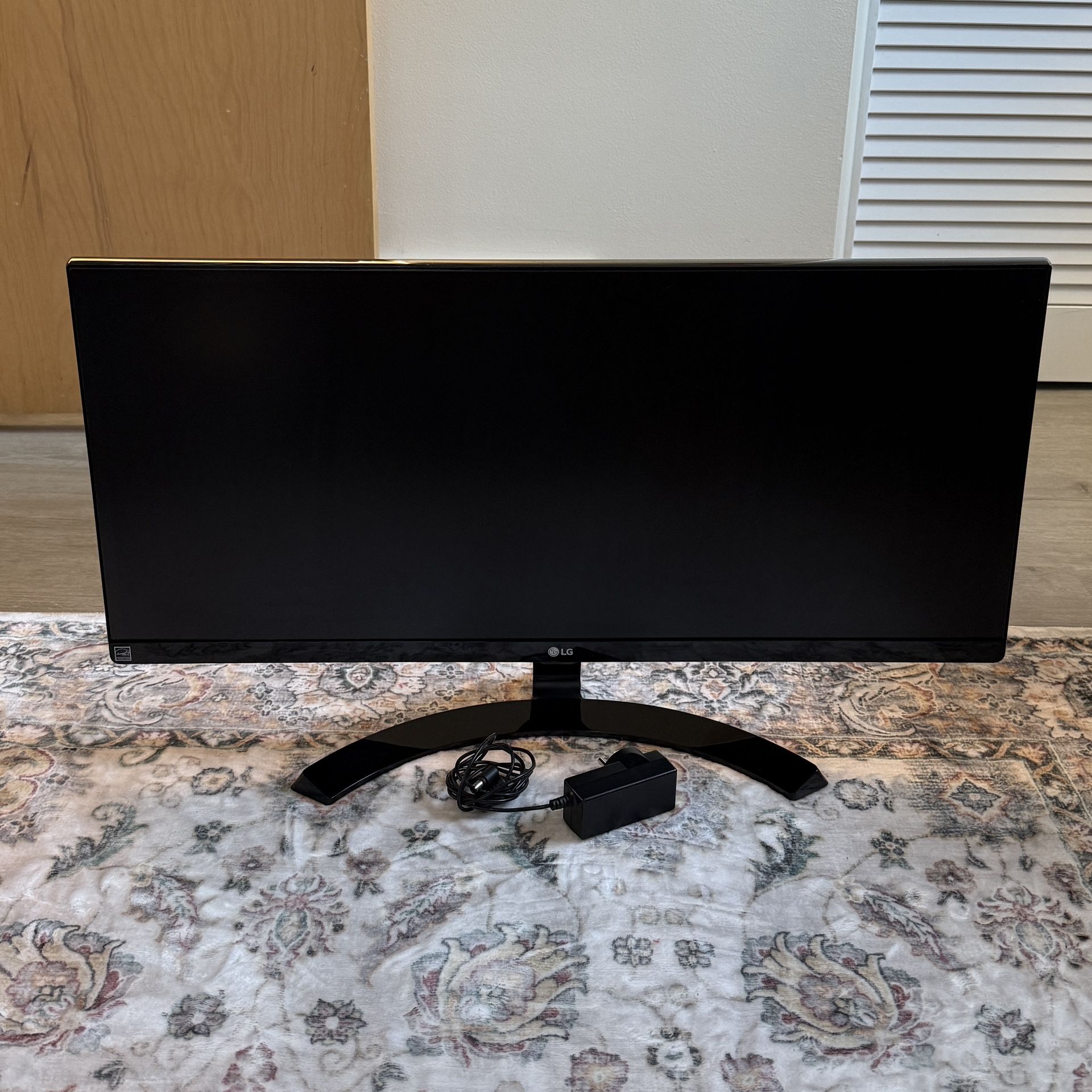 LG Pc Monitor Flat/wide Display