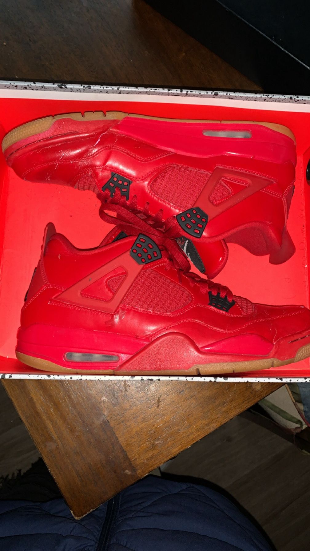 Jordan 4 