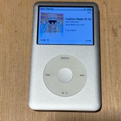 iPod Classic Model:A1238 Slv 7thGen 160GB Tested 16-20hr Batt w/13827Song-Charg