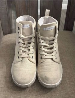 Dr. Martens Hackney Canvas High Top Sneakers Women's Size 7