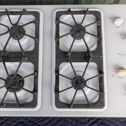 Whirlpool Gold Cooktop - Natural Gas