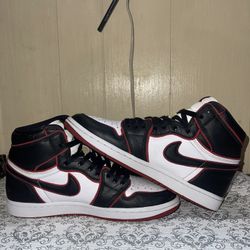 Air Jordan 1 High ‘bloodline’