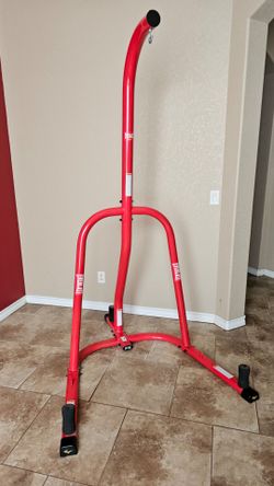 Everlast Punching bag stand