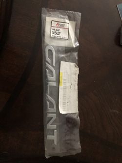 Mitsubishi Galant badge