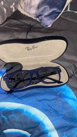 Dark blue rayban glasses unisex