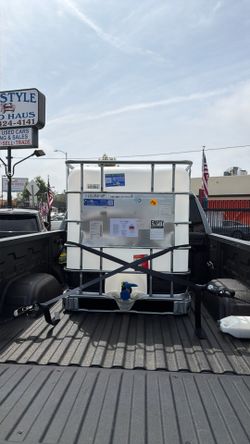 250 Gallon Water Tank