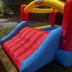 Bouncy House 