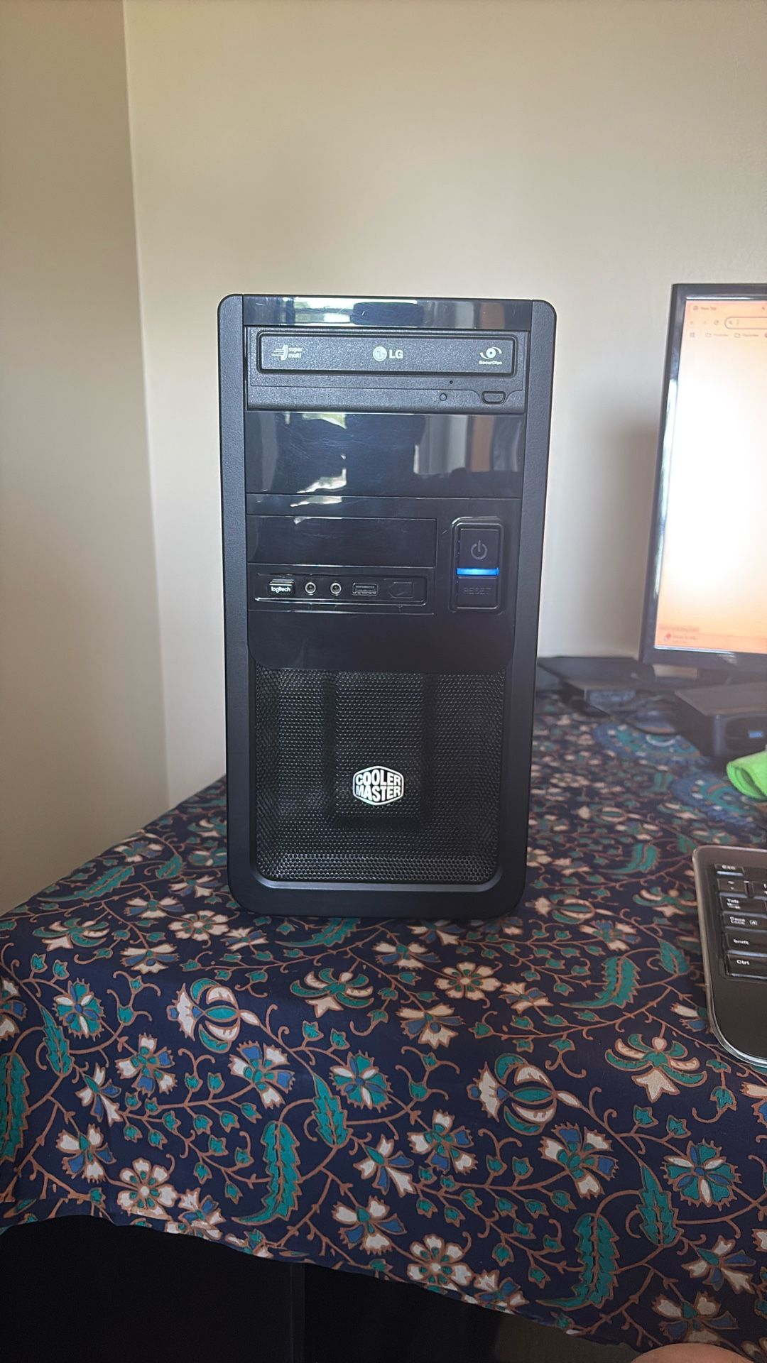 Computer Windows 11 - Fast, 3TB HD, 16GB