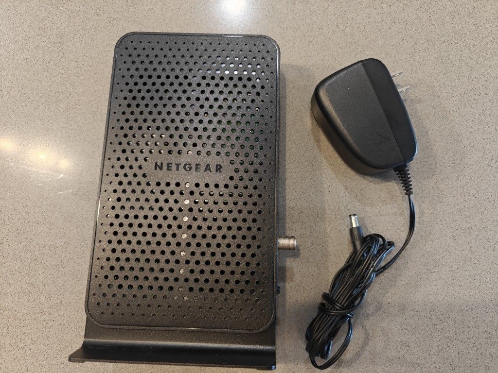 Netgear C3700
