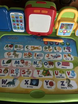 V-Tech Touch & Learn Activity Table 