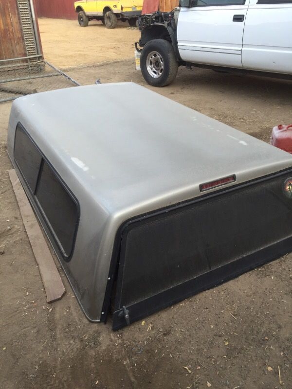 Chevy long bed camper shell 88-98 trucks