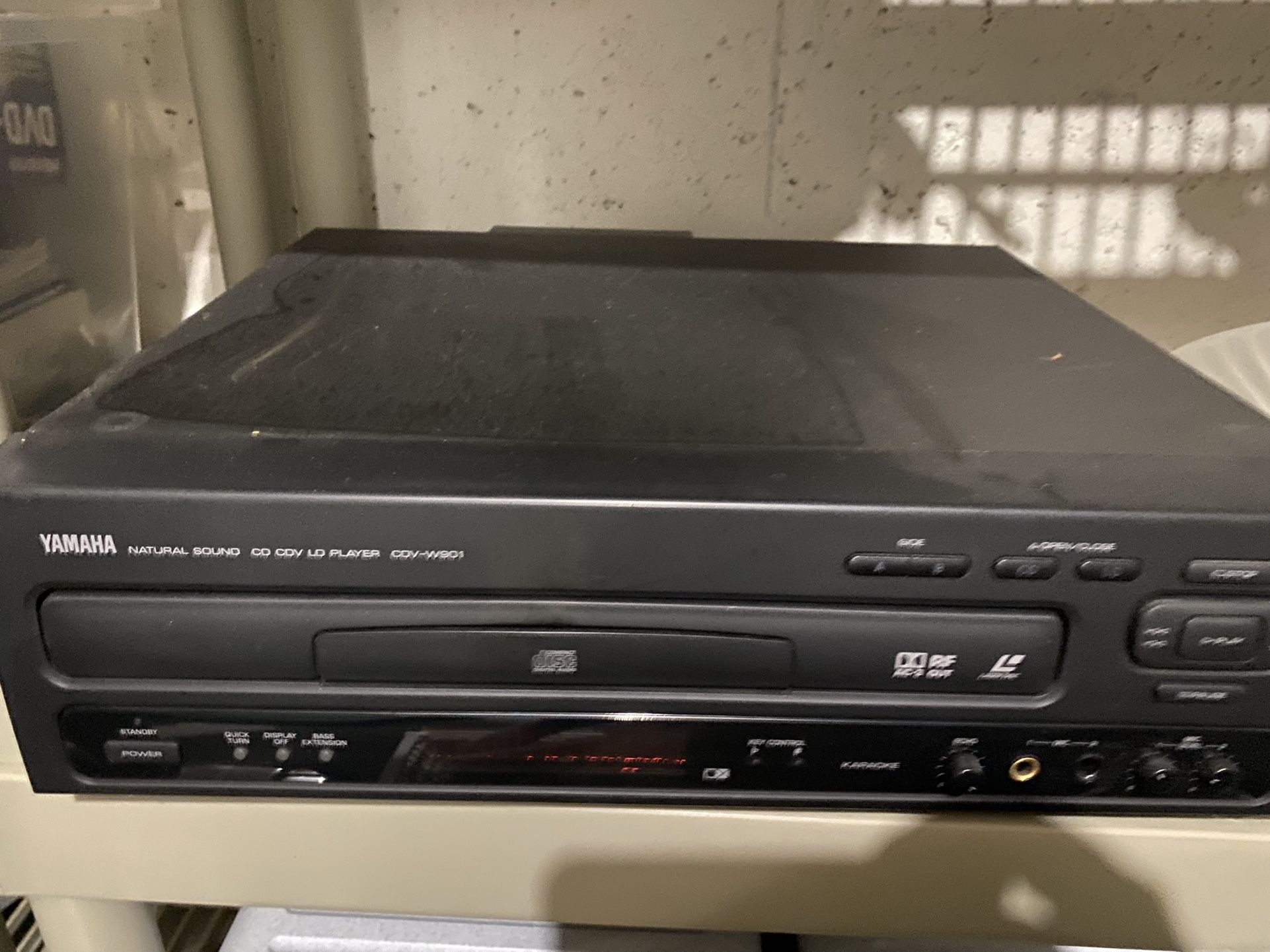 Yamaha Laserdisc Player
