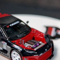 POP RACE Pandem GR86 ADVAN – 1:64 Scale (PR640228)