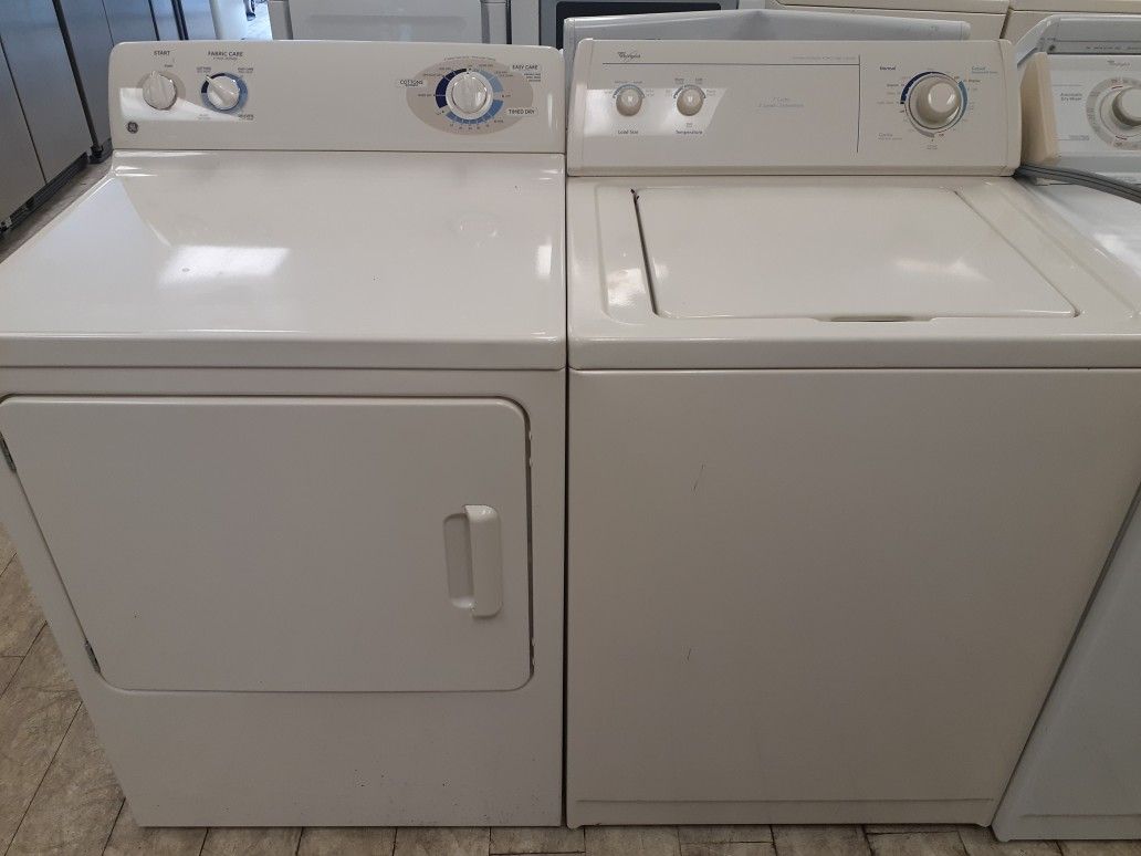 Whirlpool Washer and Dryer Set