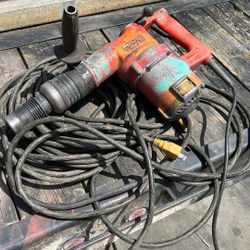 Hilti TE72 Roto Hammer  And Extension Cord 