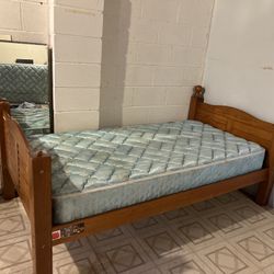 Twin Bed And Mattress 