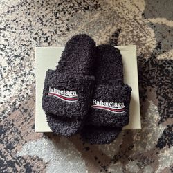Brand New balenci Slides