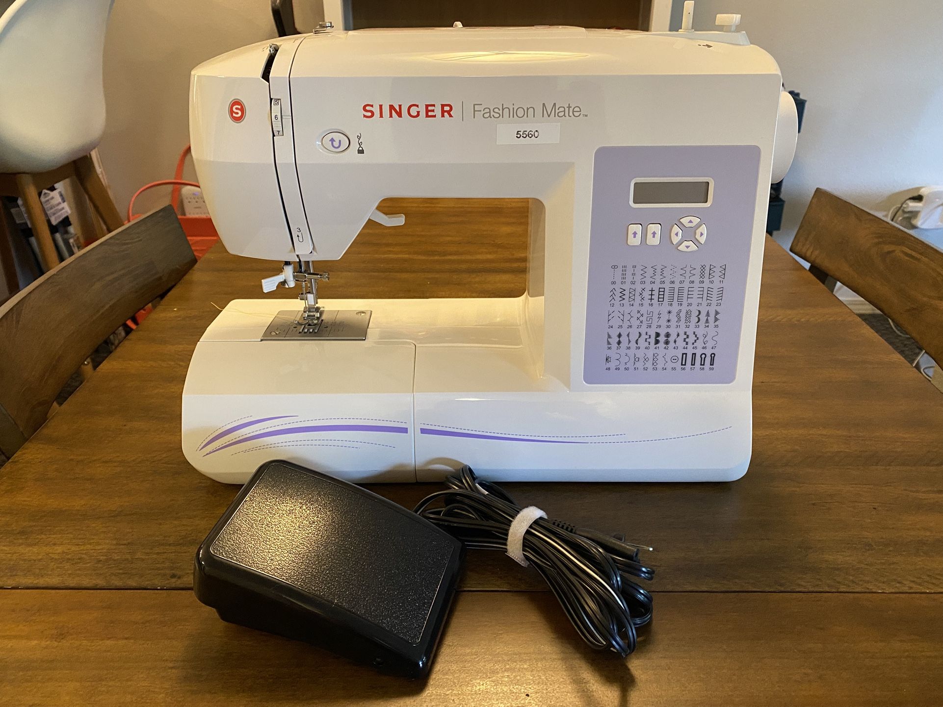 Singer Fashion Mate 5560