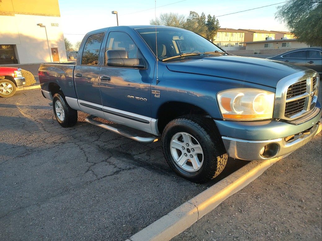 2004 Dodge Ram