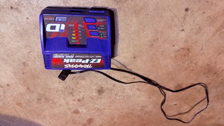 Traxxas EZ Peak Charger