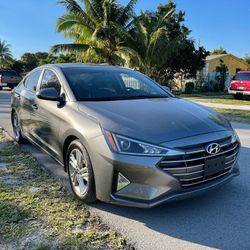2020 Hyundai Elantra