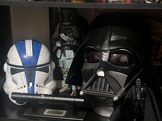 DARTH VADER AND BOBA FETT HELMET With 501st Clone Popcorn Bucket.       SEND ME YOUR OFFERS
