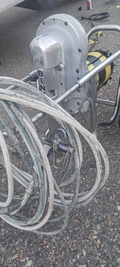 Brand NEW ReBuilt BINKS Airless paint Sprayer 