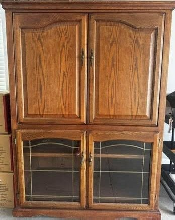 Oak Wood TV Cabinet /Media Center