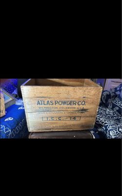 Atlas Powder Co. Vintage Wooden Crate