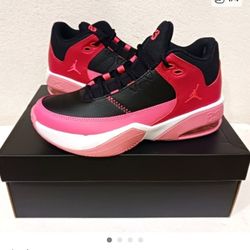 Jordans Multiple Sizes Read Entire Description