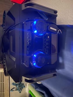 QFX  karaoke, speaker