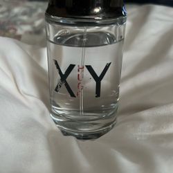 XY Hugo 3.3  Fl Oz. 80% Full