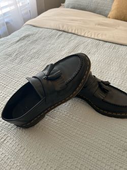 Dr Martens men’s shoes