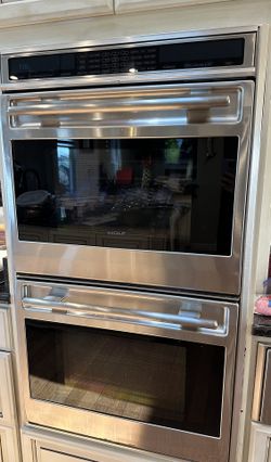 Wolf Double Oven and Food Warmer