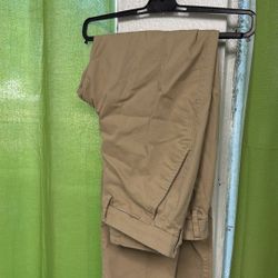Gap Khaki Slim 31x30 $4