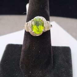 Genuine Hebei Peridot Ring