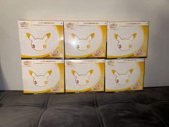Pokemon 30th Celebration ETB