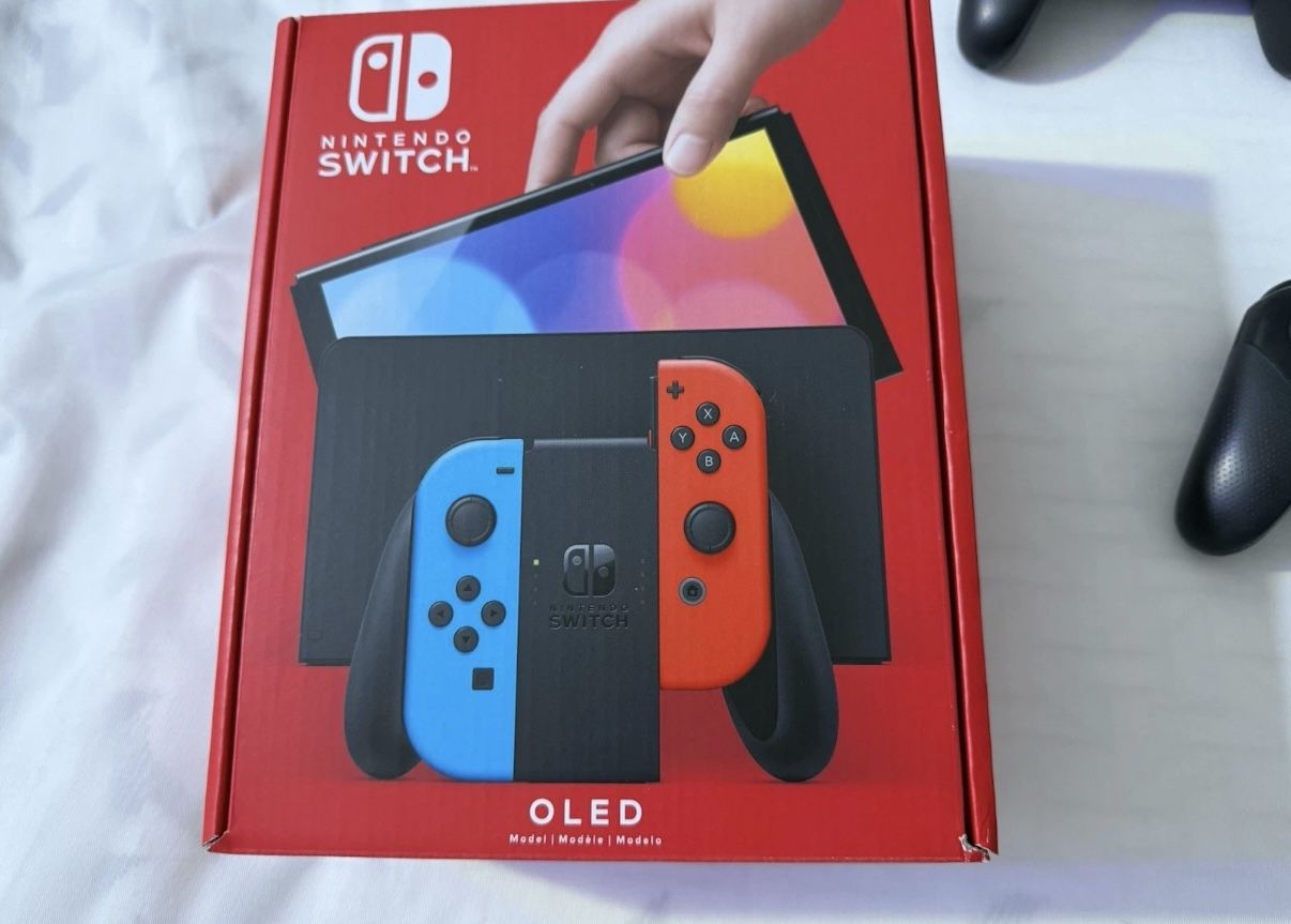 Nintendo Switch OLED Complete Bundle