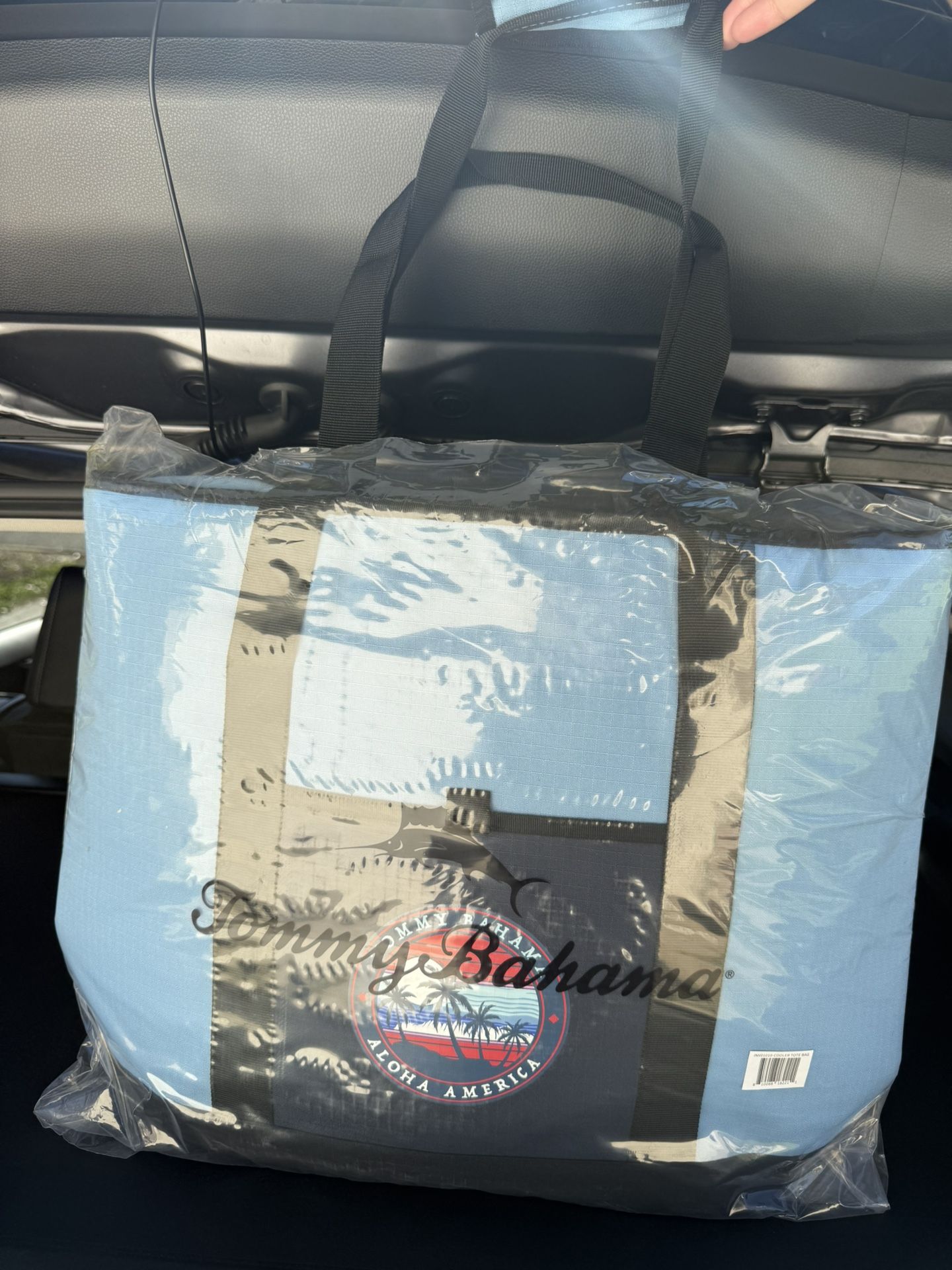 Tommy Bahama Beach Tote Cooler Bag