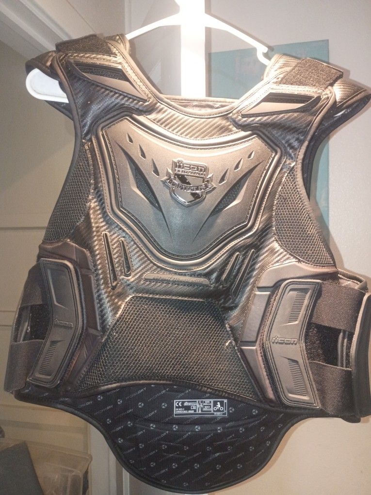 Icon Field Armor Striker Series 