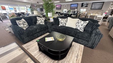 2 PC SOFA AND LOVESEAT