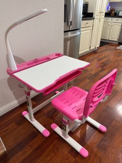 Vivo Adjustable Kids Desk and Chair